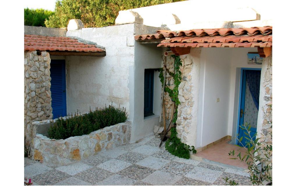 La Torretta Villa Favignana Habitación foto