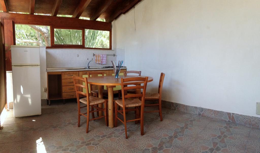 La Torretta Villa Favignana Habitación foto